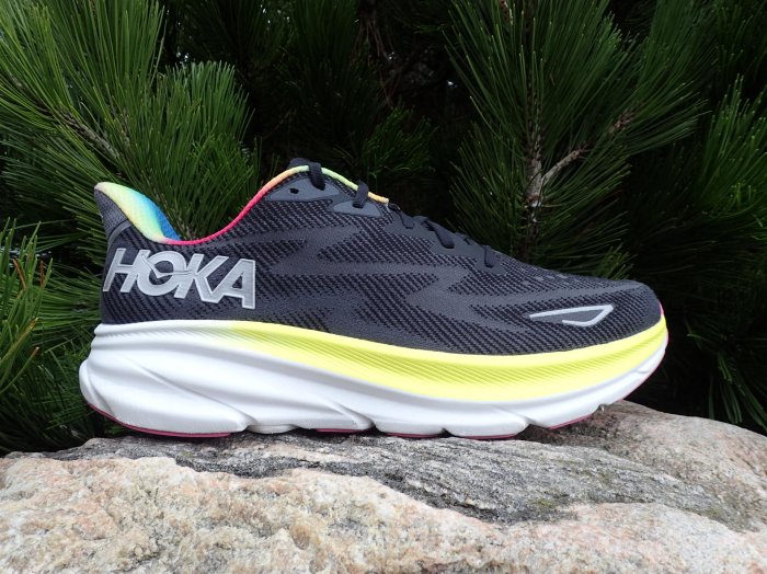 Hoka Clifton 9